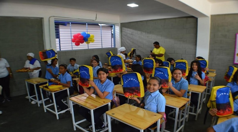 En Tucupido más de 500 estudiantes son favorecidos con rehabilitación del Liceo José Calixto Morin